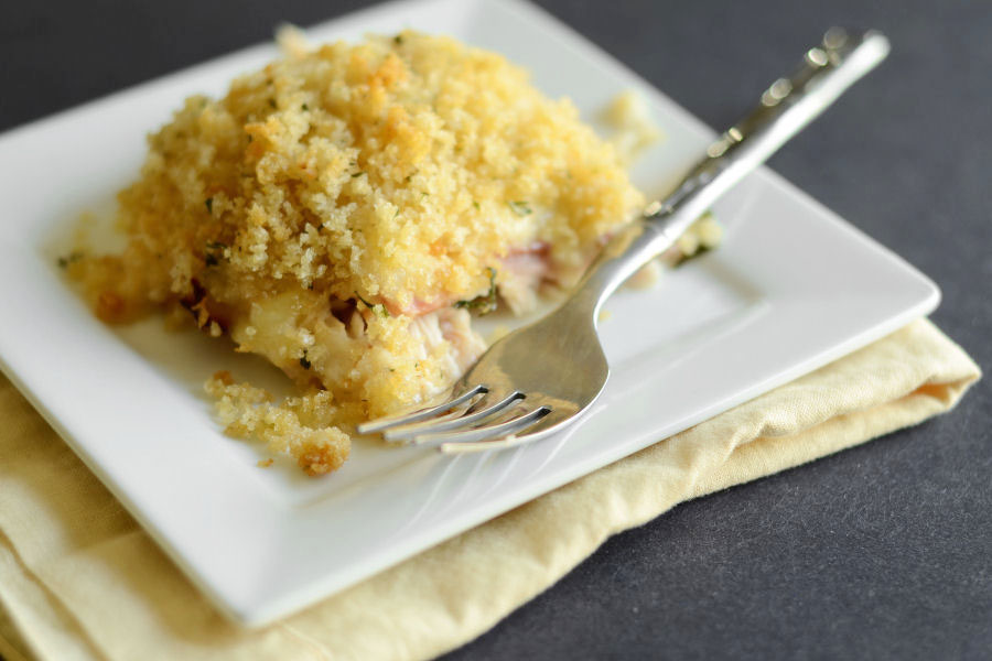 Tasty Kitchen Blog: Chicken Cordon Bleu Casserole. Guest post by Erica Kastner of Cooking for Seven, recipe submitted by Terri of That's Some Good Cookin'.