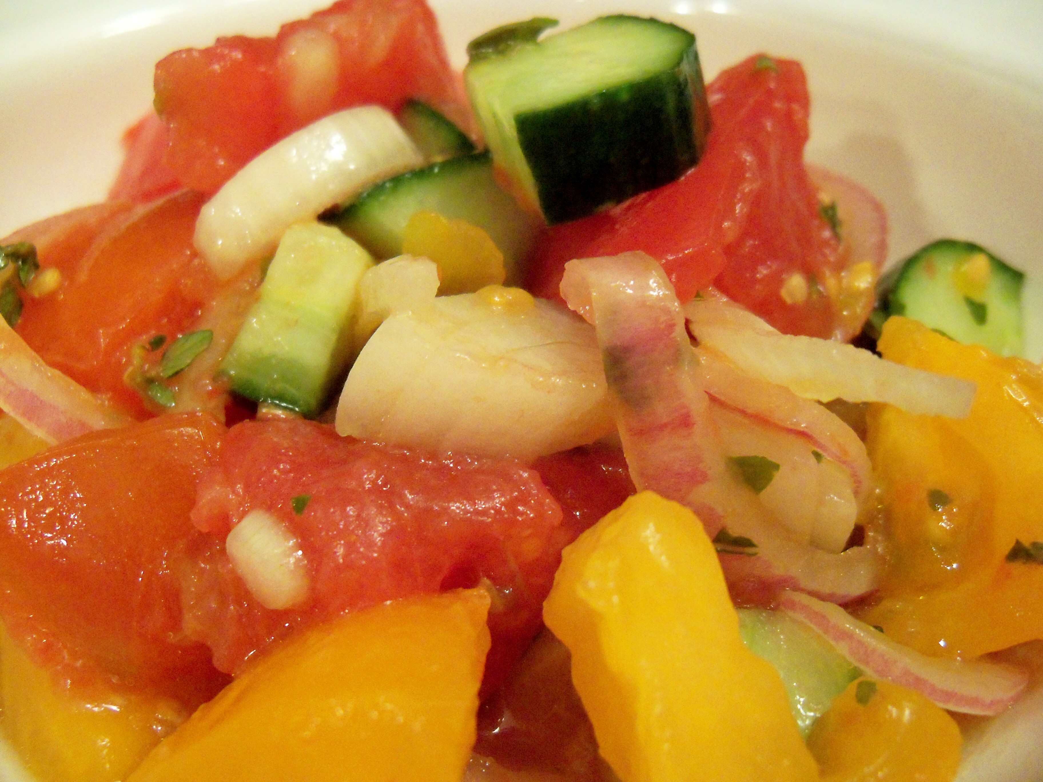 late summer tomato salad with quick pickled onions