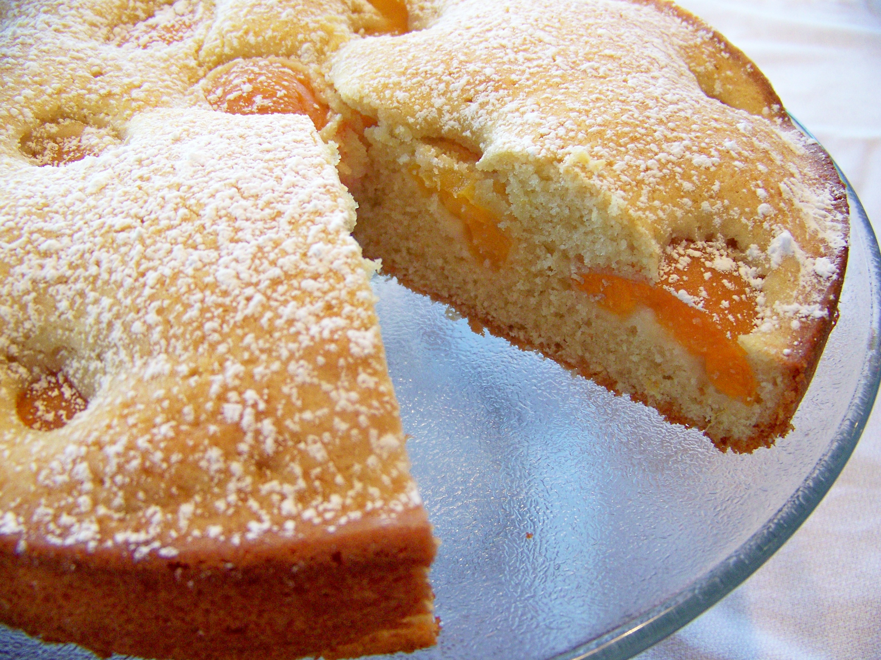 Apricot Almond Cake | Hungry Rabbit