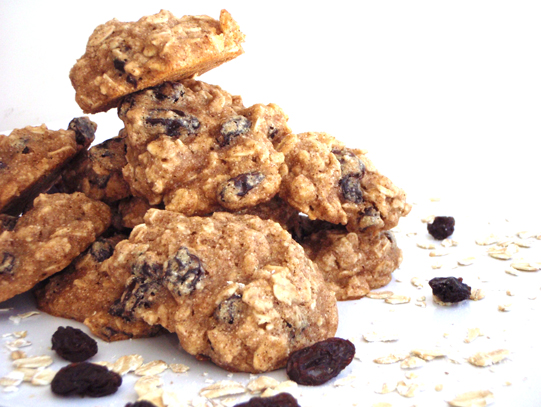 low-fat, healthy oatmeal raisin cookies