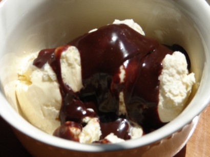 Mississippi mud ice cream topping
