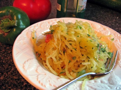 tabouli-inspired spaghetti squash