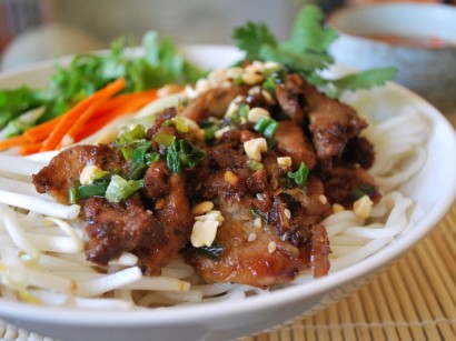 vietnamese grilled pork over vermicelli noodles