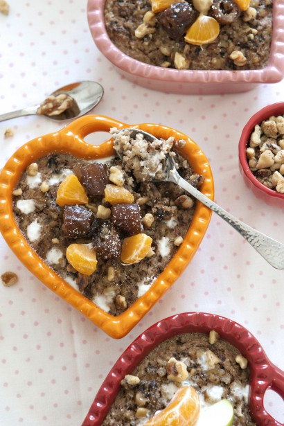 baked coconut oatmeal with pepper nut topping