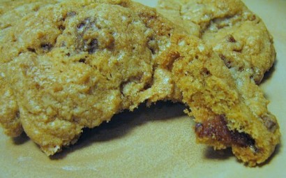 chocolate pecan candied bacon cookie