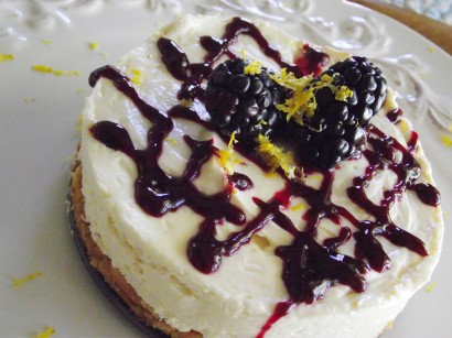 fluffy cheesecake with blackberry lemon sauce