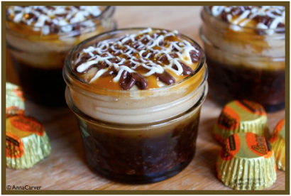 mini mason jar peanut butter cheesecakes