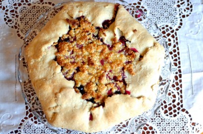 berry almond galette