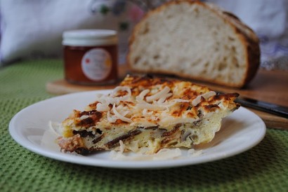 Caramelized Onion, Mushroom and Gruyere Frittata | Tasty Kitchen: A ...