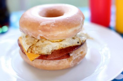 the “just trust me” fried bologna breakfast doughnutwich