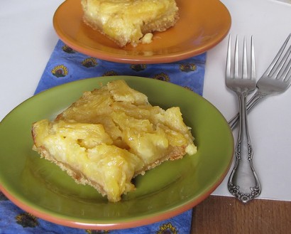 pineapple bars with olive oil crust