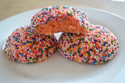 Strawberry Cookies with Rainbow Sprinkles | Tasty Kitchen: A Happy ...