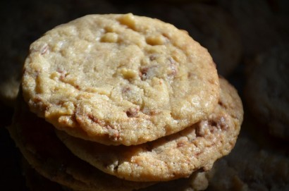 Old fashioned potato chip toffee bit cookies