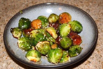 soy & sriracha glazed brussels sprouts