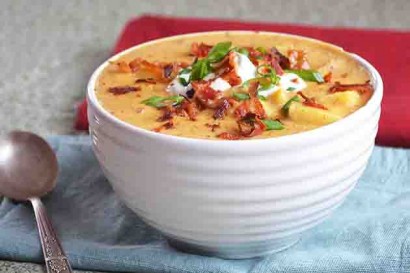 Slow Cooker Loaded Potato Soup Recipe by Tasty