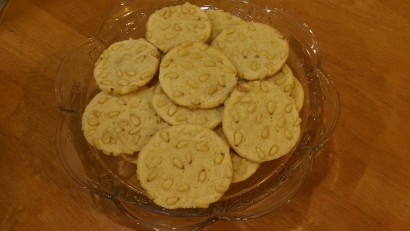 vegan pignoli almond cookies