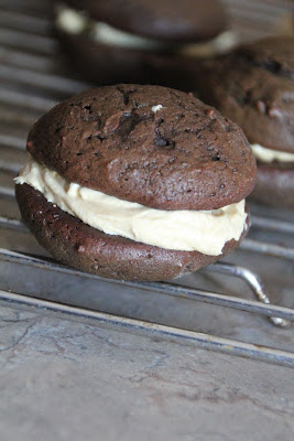 mocha whoopie pies with peanut butter filling