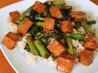 teriyaki-glazed asparagus, kale and tofu stir-fry