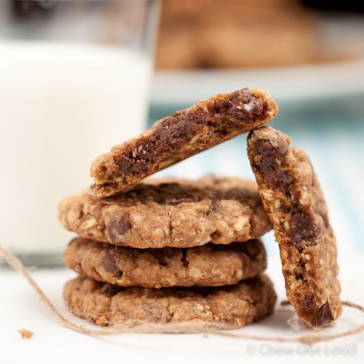 Chewy, Soft Oatmeal Chocolate Chip Cookies | Tasty Kitchen: A Happy ...