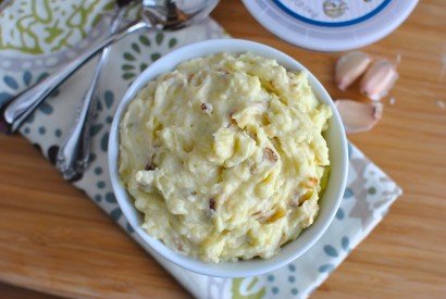 Garlicky gorgonzola mashed potatoes