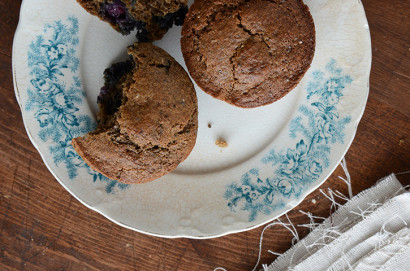 blueberry, buckwheat and chia seed muffins (gluten-free)