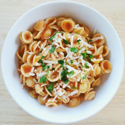 spicy roasted red pepper pasta