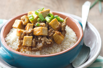 Tofu and pork rice bowl