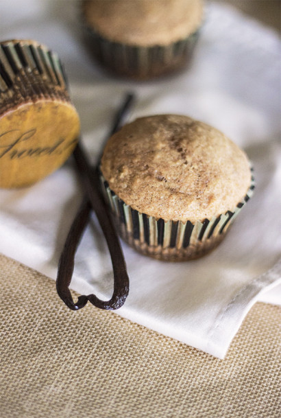 healthy maple vanilla muffins