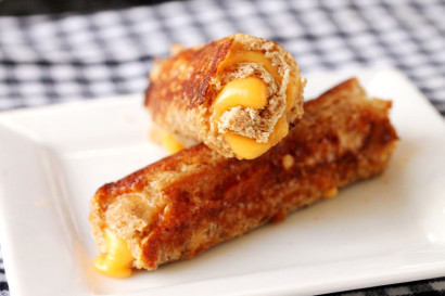 grilled cheese roll-ups