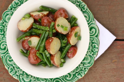 red potato & green bean salad with rosemary vinaigrette