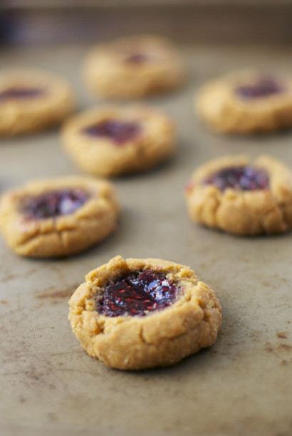 15-minute peanut butter and jam thumbprint cookies