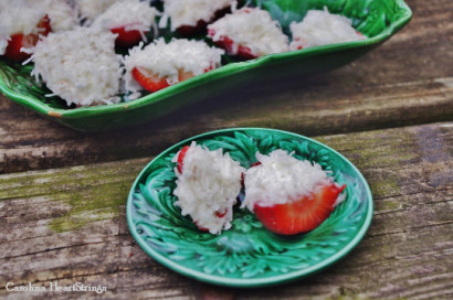 strawberry coconut treats