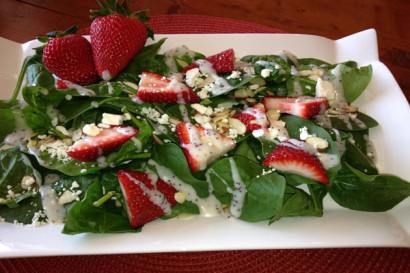 Featured image of post Steps to Prepare Creamy Poppy Seed Dressing For Spinach Salad