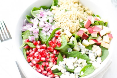 quinoa, pomegranate and spinach salad