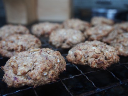Sugar-free Date and Oat Cookies | Tasty Kitchen: A Happy ...