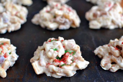 Peanutty pie clusters