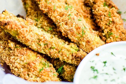 Oven-Fried Pickles with Homemade Dill Buttermilk Ranch | Tasty Kitchen ...