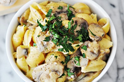 Creamy Mushroom Pasta with No Canned Soup | Tasty Kitchen: A Happy