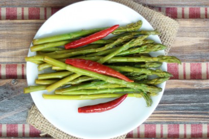 pickled skinny asparagus snacks