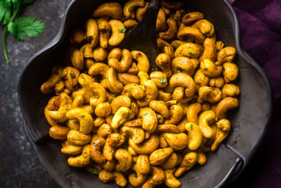 Thai curry roasted cashews
