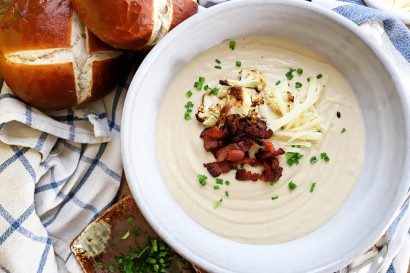 Roasted Cauliflower Soup with Gruyere and Bacon | Tasty Kitchen: A ...