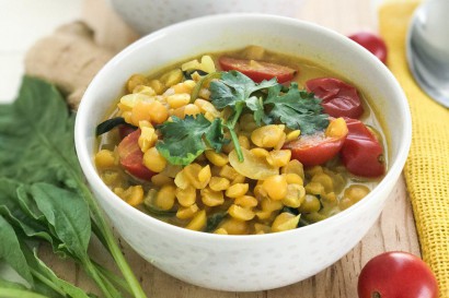 indian-stye yellow split peas with spinach and cherry tomatoes