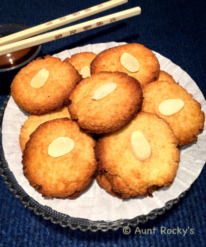 aunt rocky’s low carb almond cookies (with variations)