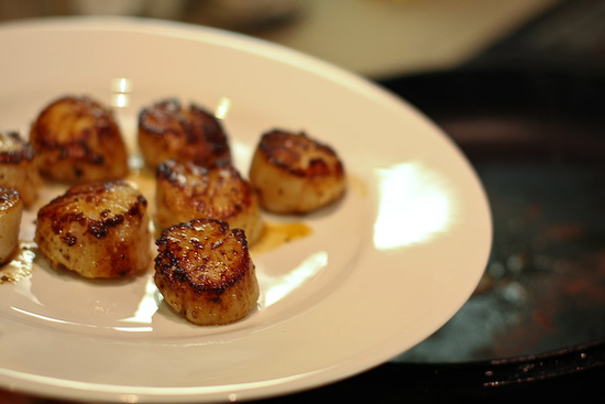 Tasty Kitchen Blog: Scallops and Pasta. Guest post by Jaden Hair of Steamy Kitchen.