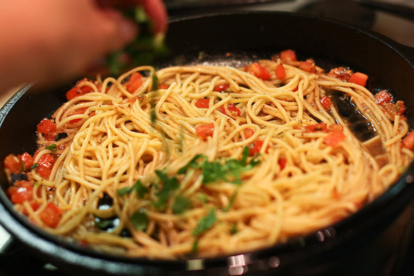Tasty Kitchen Blog: Scallops and Pasta. Guest post by Jaden Hair of Steamy Kitchen.