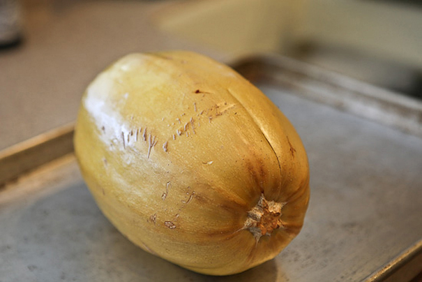 Tasty Kitchen Blog: How To Bake Spaghetti Squash. Guest post by Jaden Hair of Steamy Kitchen.