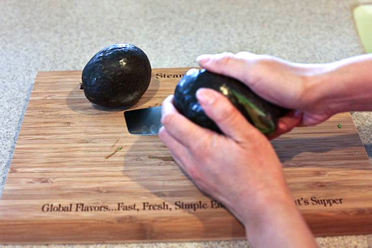 Tasty Kitchen Blog: How To Open An Avocado and Keep All 10 Fingers. Guest post by Jaden Hair of Steamy Kitchen.