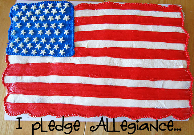 Tasty Kitchen Blog: Flag Day! Guest post by Jaden Hair of Steamy Kitchen (Cupcake Flag, from Cookies and Cups)