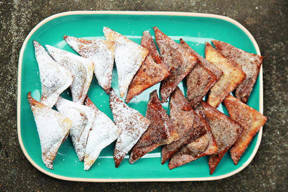 Tasty Kitchen Blog: Nutella and Banana Wontons. Guest post by Alice Currah of Savory Sweet Life, recipe submitted by TK member Miss Mischief (merediths757).