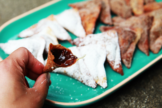 Tasty Kitchen Blog: Nutella and Banana Wontons. Guest post by Alice Currah of Savory Sweet Life, recipe submitted by TK member Miss Mischief (merediths757).